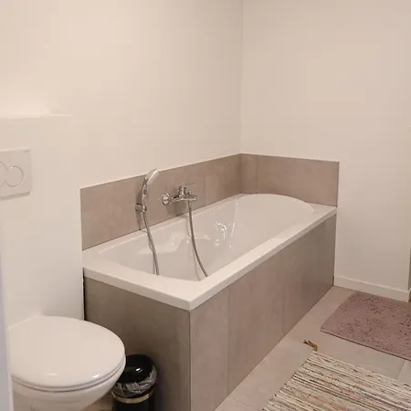 Prachtig Duplex Met Balkon Te Wenduine * De Haan