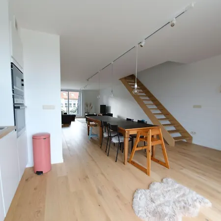 Prachtig Duplex Met Balkon Te Wenduine
